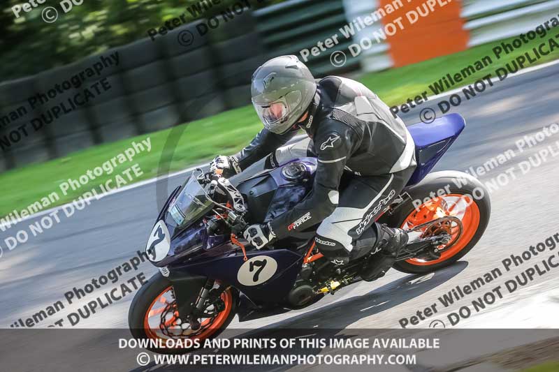 cadwell no limits trackday;cadwell park;cadwell park photographs;cadwell trackday photographs;enduro digital images;event digital images;eventdigitalimages;no limits trackdays;peter wileman photography;racing digital images;trackday digital images;trackday photos